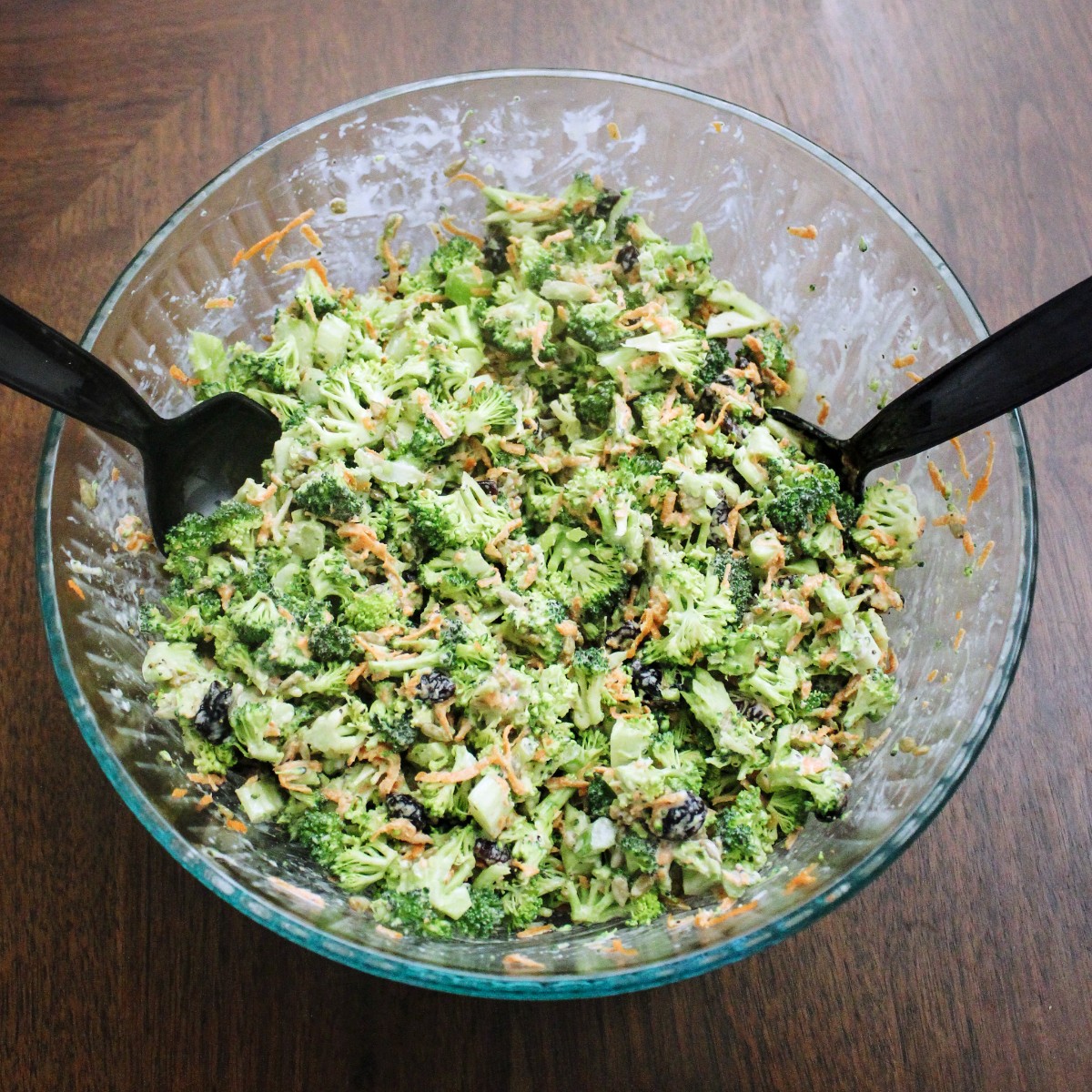 Broccoli Carrot Salad